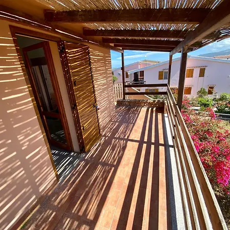 Baia Mimose Apartmán *